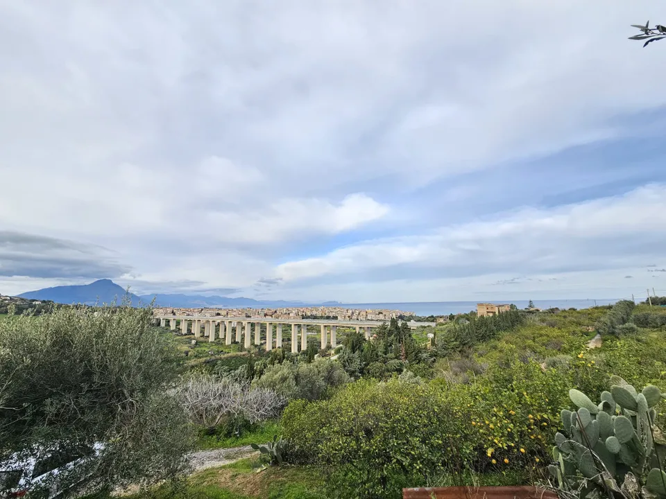Helårsgrund i Campofelice di Roccella, Palermo - foto 2